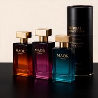Flacon de parfum en verre vide professionnel de 30 ml, 50 ml, 100 ml avec pompe pulvérisatrice dorée et boîte d'emballage personnalisée pour coffret de parfum de luxe