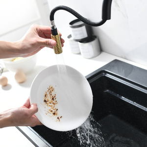 Robinet de cuisine moderne flexible à douchette extractible en laiton, monocommande, à poser sur comptoir, garantie 5 ans, certifié NSF Koala - Product Image 3