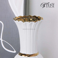 V374 petit vase de luxe en céramique de porcelaine nordique or blanc design de style moderne vase de table ou de sol pour mariage décor de Pâques
