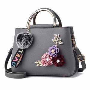 Fabricants en gros de sacs pour femmes de haute qualité, sacs à main tendance pour femmes avec fleurs - Product Image 3