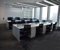 Poste de travail modulaire de bureau moderne MFC Steady pour 2 à 8 personnes avec designs personnalisables