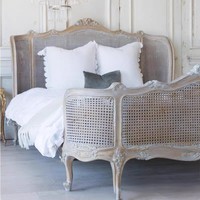 Cama Doble de Madera Maciza Estilo Francés Retro, Tallada con Ratán Europeo, para Bodas, Cama Suave