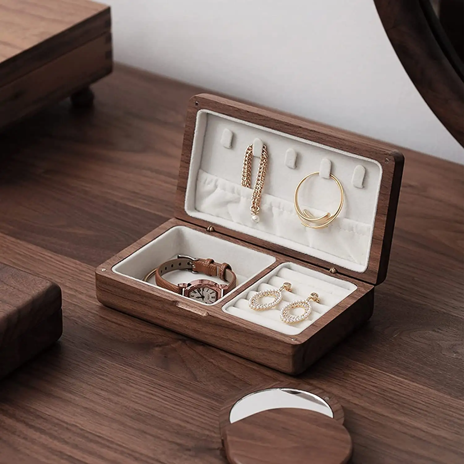 Kotak Perhiasan Portabel Kustom Mewah Kotak Kemasan Perhiasan Kayu Kenari Hitam untuk Cincin Anting Kalung