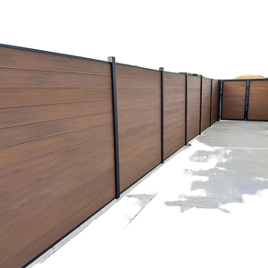 <span class=keywords><strong>Panneau</strong></span> de clôture résidentiel étanche en WPC <span class=keywords><strong>poteau</strong></span> décoratif en aluminium composite en <span class=keywords><strong>bois</strong></span> plastique <span class=keywords><strong>pour</strong></span> l'intimité du jardin <span class=keywords><strong>pour</strong></span> les balcons Nature - Product Image 2