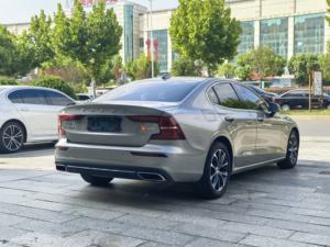 Coche usado Premium Volv-o <span class=keywords><strong>S60</strong></span> 2022 Modelo B4 Smart Luxury Edition, versión original - Product Image 4