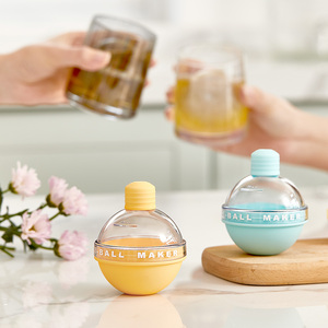 Tùy Chỉnh Hình Cầu Silicon Lớn Ice Khối Cube Khay Khuôn <span class=keywords><strong>Container</strong></span> 2.5 Inch 4 Gói Vòng Whiskey Ice <span class=keywords><strong>Ball</strong></span> Maker Cube Khuôn - Product Image 4