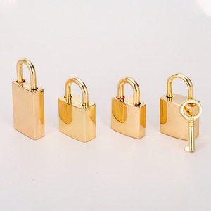 <span class=keywords><strong>2025</strong></span> नया डिजाइन 34*21*11 मिमी कस्टम सामान पैडलॉक जस्ता मिश्र धातु वर्ग पैडलॉक मिनी मेटल पैडलॉक - Product Image 4