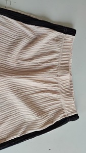 Ensemble décontracté deux pièces pour femme en tissu crêpe côtelé uni, avec haut asymétrique et pantalon superposé, grandes tailles - Product Image 5