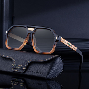 Gafas de sol cuadradas Polo Haus para hombre, lentes fotocromáticas UV400 de PC, montura de plástico negro y metal, protección solar para exteriores. - Product Image 4