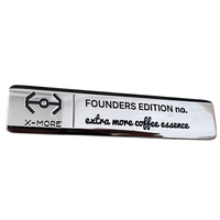 Plaque de nom personnalisée, durable, écologique, en alliage de zinc, avec logo émaillé, plaquée, gravée, résistante aux chocs, pour mur