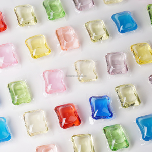 Cápsulas de detergente para ropa OEM, cápsulas de detergente para lavar, gel de lavandería, bola de gel de lavandería, potenciador de jabón líquido para lavandería, cápsulas de detergente para lavar - Product Image 3