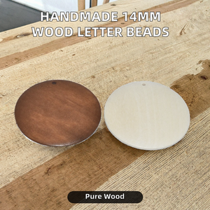 Perles en bois faites à la main de 15 mm, 26 lettres anglaises sculptées, perles lâches pour la fabrication de bijoux, couleur bois naturel, certifiées par une tierce partie - Product Image 2