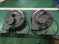 Bondecho HR02-C Einziehbare Verlängerungskabelrolle AC 110V-240V PVC-Isolierung Reiner Kupferkern Mehrere Längenoptionen Mehrfachverwendbar für Autos