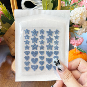 36 Cerotti Idrocolloidali Glitterati Colorati a Forma di Stella e Cuore per il Trattamento dell'Acne del Viso - Product Image 2