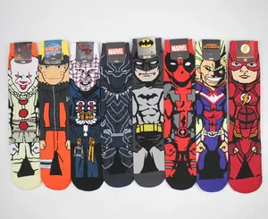 Nuovi Calzini di Cotone alla Moda con Motivi a Tema Spazio, Astronauta, Razzo e Galassia per Uomo e Donna - Product Image 2