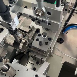 Haute vitesse prix usine entièrement automatique USB ligne de données connecteur interface fil à souder câble dénudage machine de soudage - Product Image 3