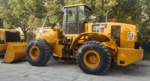 Chargeuse sur pneus CAT 966H d'origine japonaise, bon état, godet de 4,0 m³, pour travaux de carrière et de construction portuaire - Product Image 6