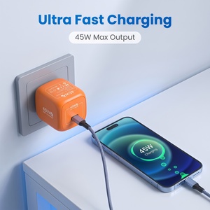 Caricatore da Muro USB-C PD3.0 PPS Ricarica Super Veloce con Spine Pieghevoli Compatibile con <span class=keywords><strong>Apple</strong></span> <span class=keywords><strong>iPhone</strong></span> 14/15/17 Leggero - Product Image 3