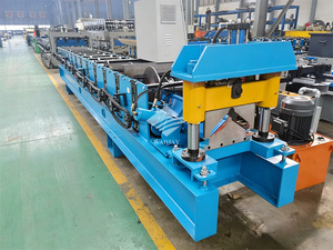 Machine à former des capuchons de toit en métal, équipement de profilage robuste pour la finition des toitures - Product Image 2