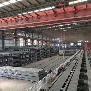 Carbone laminé à chaud doux Q235 SS400 acier d'angle de fer noir barre d'ange égale de la Chine 50x50x5 50x50x6 barre d'angle - Product Image 4