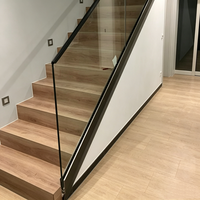 Rampe en verre sans cadre minimaliste moderne avec base en aluminium en forme de U pour verre trempé de 10-12 mm, résistante à la rouille et à l'eau, pour escalier d'hôtel