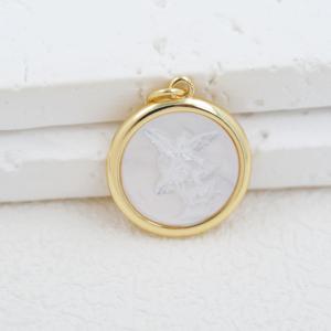 Nuovo Ciondolo Charm <span class=keywords><strong>Angelo</strong></span> Vergine Maria Gesù Placcato Oro Ottone Rotondo con Conchiglia Bianca Accessori Collana Fai da Te <span class=keywords><strong>Gioielli</strong></span> Madonna - Product Image 6