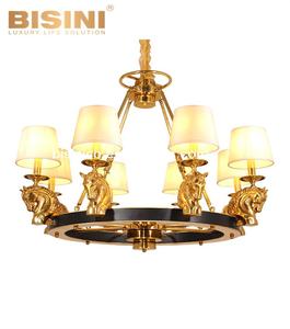 Lustre doré en forme de tête de <span class=keywords><strong>cheval</strong></span>, Design européen moderne, grand laiton et cristal, éclairage d'intérieur, luminaire suspendu, nouveau modèle 2020 - Product Image 1