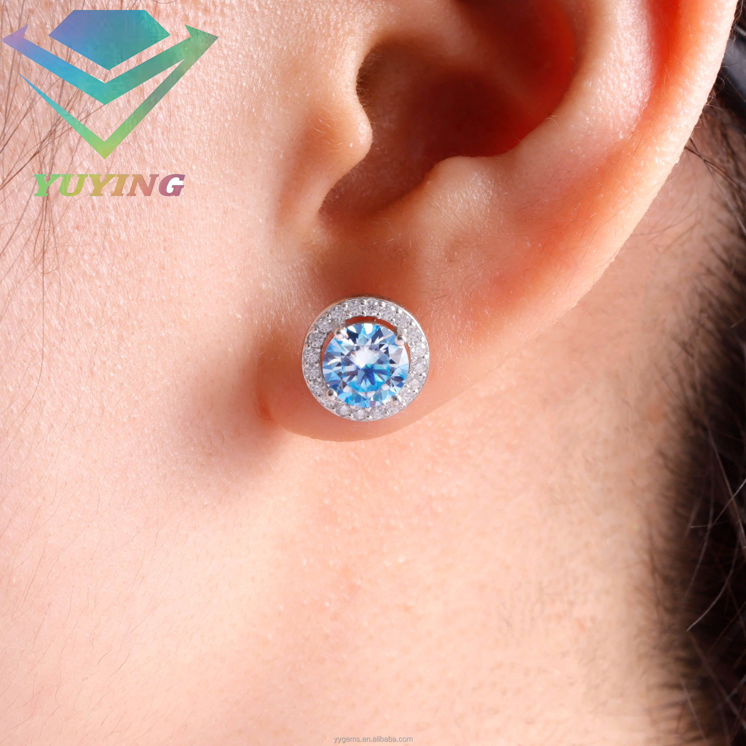 L-บลู โมอิสซาไนต์ ไดมอนด์