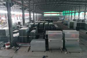 Bandeja de escalera de acero Construcción industrial Ventilada Perforada A prueba de polvo para centro de datos y fábrica - Product Image 5