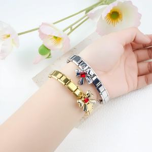 Pulsera Italiana de Acero Inoxidable con Dijes, Brazalete Elástico de Moda con Lazo - Product Image 3