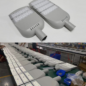 ไฟถนน LED กลางแจ้งกันน้ำ ความสว่างสูง 200W แบบอลูมิเนียมอัลลอยด์ ประเภทที่ 3 - Product Image 2
