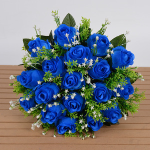 18 cabezas <span class=keywords><strong>de</strong></span> <span class=keywords><strong>rosas</strong></span> artificiales para <span class=keywords><strong>novia</strong></span>, <span class=keywords><strong>rosas</strong></span> <span class=keywords><strong>de</strong></span> seda, <span class=keywords><strong>ramo</strong></span> <span class=keywords><strong>de</strong></span> <span class=keywords><strong>rosas</strong></span> <span class=keywords><strong>de</strong></span> boda falsas para el hogar, jardín, fiesta, decoración Floral - Product Image 2