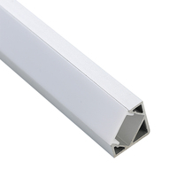 Profilé d'angle en aluminium LED personnalisé pour fabricant, profil rond en PVC pour bande LED, échantillon de profil linéaire LED