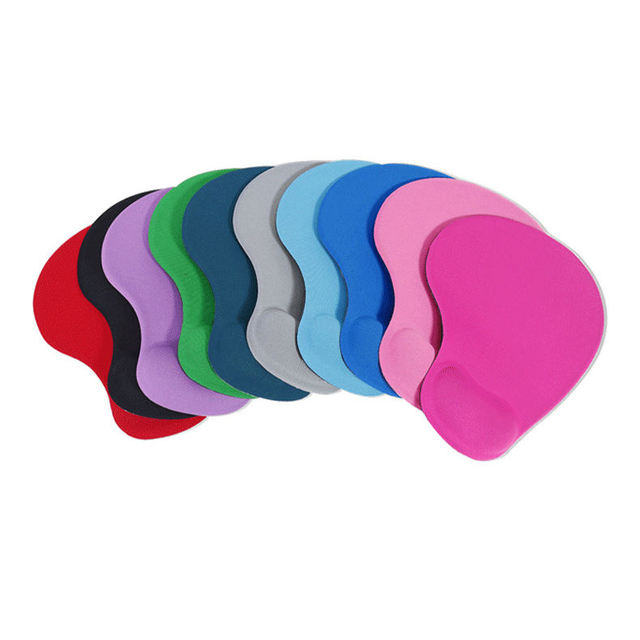 Factory Wholesale Custom Anime & Cartoon Soft Ergonomic Polyurethane (PU) Mouse Pad with Wrist Rest for Desk Use