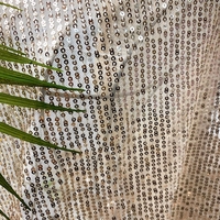 Vente en gros de divers tissus personnalisés en polyester, élasthanne, tulle élastique à paillettes pour danse, mariage, chaussures en tricot pour garçons et filles