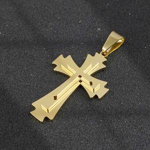 Collar con Colgante de Cruz de Acero Inoxidable de Tres Capas, Chapado en Oro de Alto Brillo, Color Dorado, Religión y Fe - Product Image 2