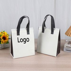 China's Eco-Friendly Non-Woven Insulated Cooler Bag and Stocked for Whole Sales for Take-Away Use - Product Image 1