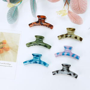 Pinzas para el pelo con estampado de leopardo para mujer, pinzas geométricas de plástico para el cabello, accesorios de moda para el cabello para fiesta, uso diario - Product Image 1