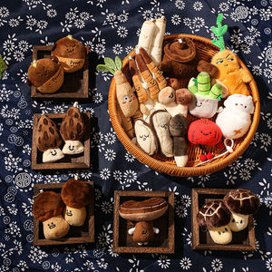 Porte-clés de voyage en peluche culturel et créatif du Yunnan - Figurines en peluche champignons Morille et Porcini, jouets pendentifs 3,54 pouces PP - Product Image 2