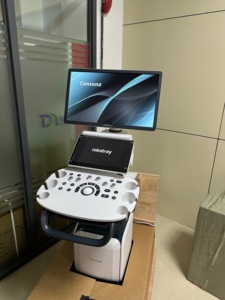 Échographe Doppler Couleur 3D/4D Mindray Consona AT sur Chariot avec fonctions Smart OB et Élastographie pour la Santé Féminine - Product Image 4