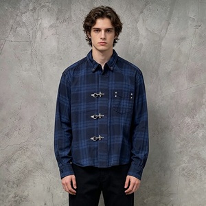 Camicia da Lavoro Vintage da Uomo <span class=keywords><strong>a</strong></span> Maniche Lunghe con Chiusura <span class=keywords><strong>a</strong></span> Moschettone, Stile Streetwear Designer Personalizzato, Tema Vigili del Fuoco/Pompiere - Product Image 3