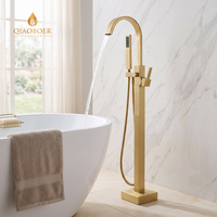 Robinet de baignoire sur pied contemporain à col de cygne avec douchette à main rotative à 360° pour appartement