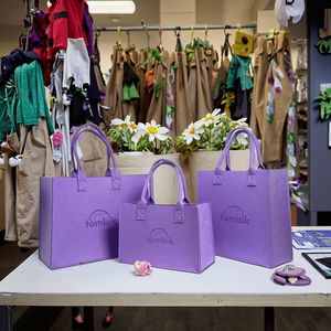 Bolso de compras no tejido de fieltro personalizable Bolsas de compras no tejidas de fieltro reutilizables ecológicas con logotipo impreso personalizado - Product Image 3