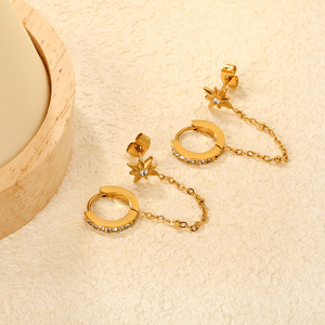 Pendientes de Cadena con Doble Aro Geométrico de Acero Inoxidable con Diseño de Estrella de Ocho Puntas para Joyería de Moda para Fiestas - Product Image 2