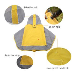 Haustierzubehör Hundebekleidung Topseller Modischer Kontrastfarben-Hunde-Regenmantel Wasserdichter Kapuzen-Regenponcho Jacke für Große Hunde Regenmantel - Product Image 6