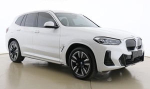 รถยนต์ไฟฟ้า <span class=keywords><strong>BMW</strong></span> <span class=keywords><strong>IX3</strong></span> ปี 2023 มือสอง รุ่น Leading 286 แรงม้า ระยะทางวิ่งไกล 550 กม. 5 ที่นั่ง SUV ระดับกลางหรู พลังงานใหม่ ขับเคลื่อนล้อหลัง พวงมาลัยซ้าย ราคาประหยัด - Product Image 2