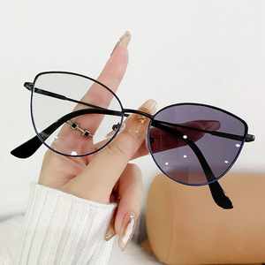 26029 Fotochromatische Optische Bril Metalen Montuur Vlindermodel Fotochromatische Bril Photogray Alle Gezichten Lunettes Photogray Bril - Product Image 1