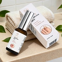 Spray antifongique pour ongles à l'urée 40%, à l'huile d'arbre à thé et à l'acide undécylénique, pour les ongles gercés, la décoloration et la réparation des pieds (Marque Privée)