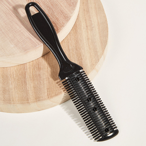 <span class=keywords><strong>Rasoio</strong></span> da Barba Wanmei con Testa Rotonda, <span class=keywords><strong>Pettine</strong></span> a Doppia Faccia per lo Styling dei <span class=keywords><strong>Capelli</strong></span>, Design con Manico ad Arco, <span class=keywords><strong>Pettine</strong></span> per Taglio <span class=keywords><strong>Capelli</strong></span> - Product Image 5
