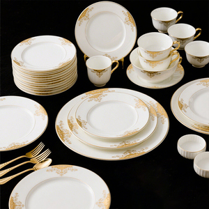 Services de table en céramique de luxe, originaux de l'usine du Shandong, <span class=keywords><strong>vaisselle</strong></span> <span class=keywords><strong>blanche</strong></span> et dorée, ensemble mignon pour 24 personnes - Product Image 3